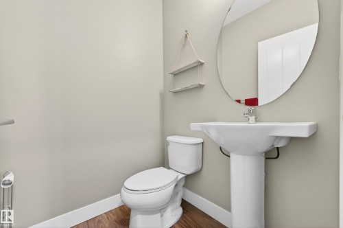 33 804 Welsh Drive, Edmonton, AB - Indoor Photo Showing Bathroom