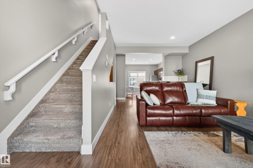 33 804 Welsh Drive, Edmonton, AB - Indoor