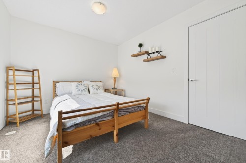33 804 Welsh Drive, Edmonton, AB - Indoor Photo Showing Bedroom