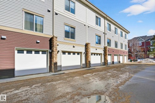 33 804 Welsh Drive, Edmonton, AB - Outdoor