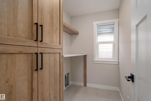 8 Tenuto Link, Spruce Grove, AB - Indoor