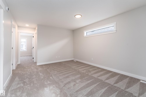 8 Tenuto Link, Spruce Grove, AB - Indoor Photo Showing Other Room