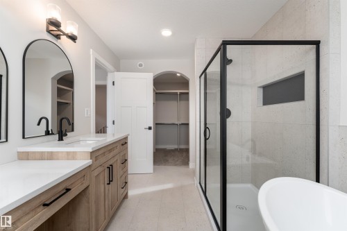 8 Tenuto Link, Spruce Grove, AB - Indoor Photo Showing Bathroom