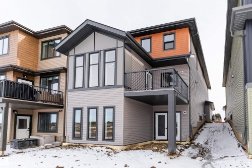 8 Tenuto Link, Spruce Grove, AB - Outdoor