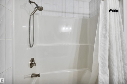 5409 56 Street, Beaumont, AB - Indoor Photo Showing Bathroom