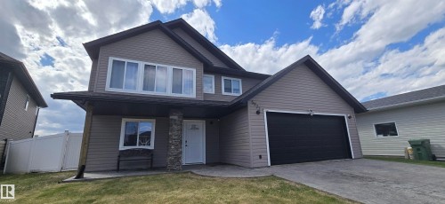 5922 45a Street  Vegreville, AB T9C 1V8