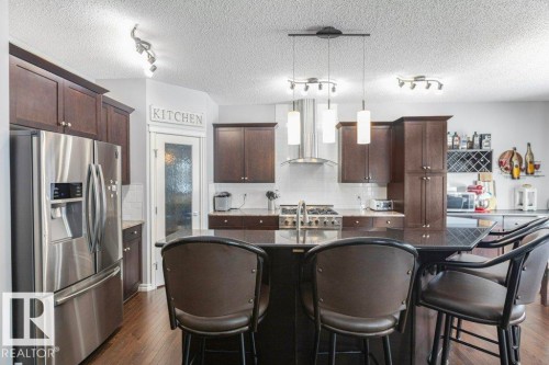 6105 17A Avenue, Edmonton, AB - Indoor