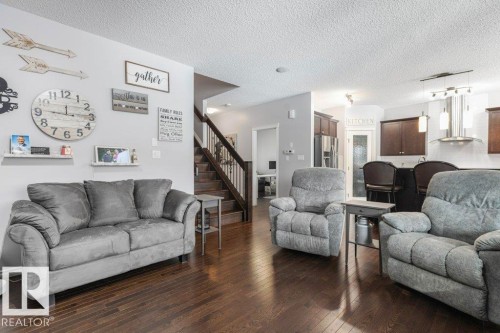 6105 17A Avenue, Edmonton, AB - Indoor Photo Showing Living Room