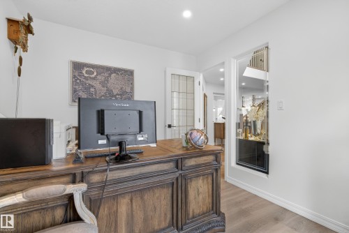 37 Leonard Drive, St. Albert, AB - Indoor Photo Showing Office