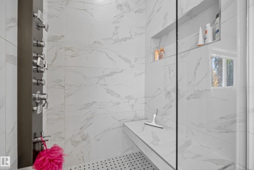 37 Leonard Drive, St. Albert, AB - Indoor Photo Showing Bathroom