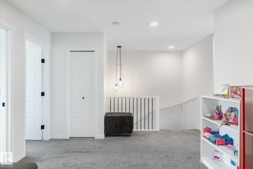 17487 77 Street, Edmonton, AB - Indoor Photo Showing Other Room