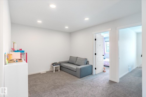 17487 77 Street, Edmonton, AB - Indoor