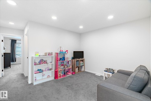 17487 77 Street, Edmonton, AB - Indoor
