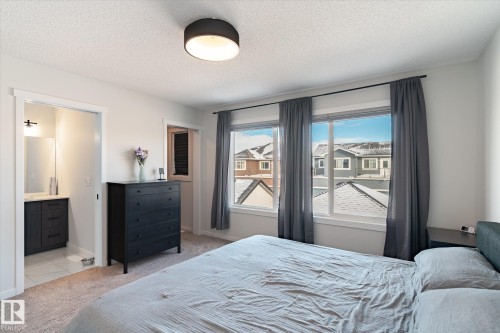 17487 77 Street, Edmonton, AB - Indoor Photo Showing Bedroom