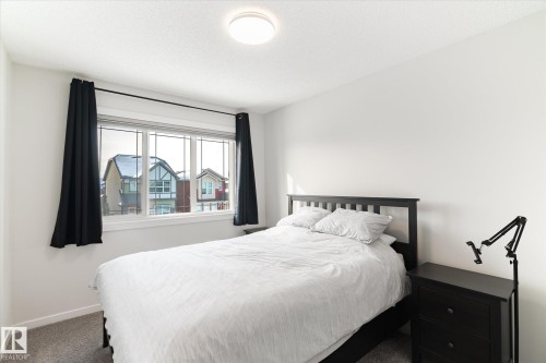 17487 77 Street, Edmonton, AB - Indoor Photo Showing Bedroom
