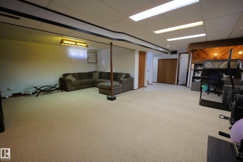 37 Armstrong Crescent, Leduc, AB - Indoor