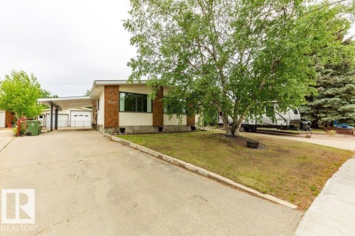 37 Armstrong Crescent, Leduc, AB - Outdoor