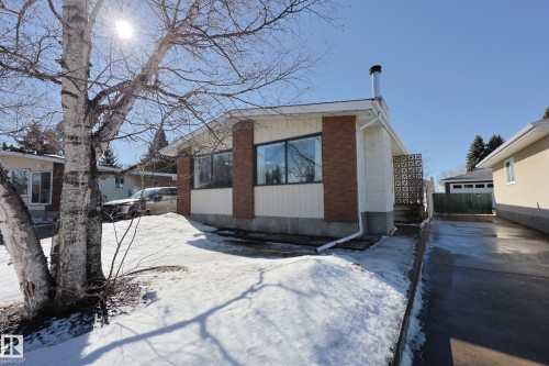 37 Armstrong Crescent, Leduc, AB - Outdoor