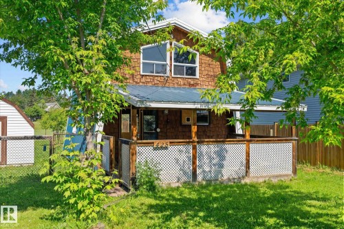 425 4 St. Yellowstone  Rural Lac Ste. Anne County, AB T0E 0A0