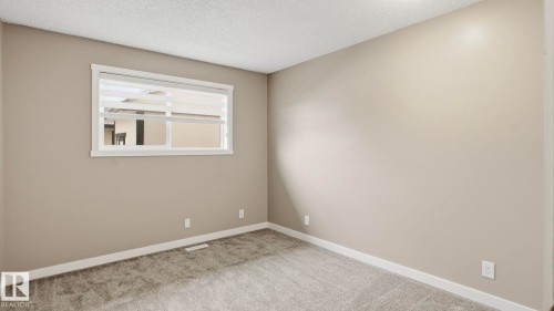 5107 57 Avenue, Stony Plain, AB - Indoor Photo Showing Other Room