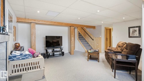 5107 57 Avenue, Stony Plain, AB - Indoor