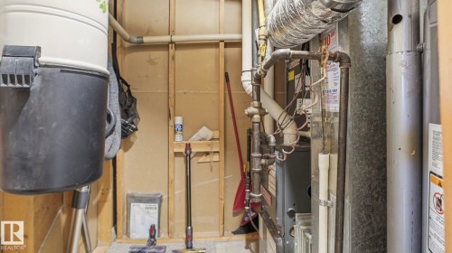5107 57 Avenue, Stony Plain, AB - Indoor Photo Showing Basement