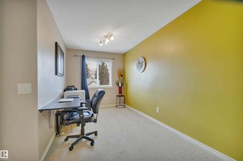 9555 73 Avenue, Edmonton, AB - Indoor Photo Showing Office