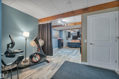 9555 73 Avenue, Edmonton, AB - Indoor Photo Showing Other Room