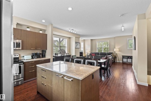 #25 655 Watt Blvd, Edmonton, AB - Indoor