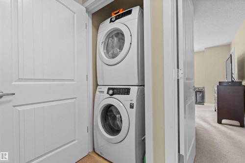 #25 655 Watt Blvd, Edmonton, AB - Indoor Photo Showing Laundry Room