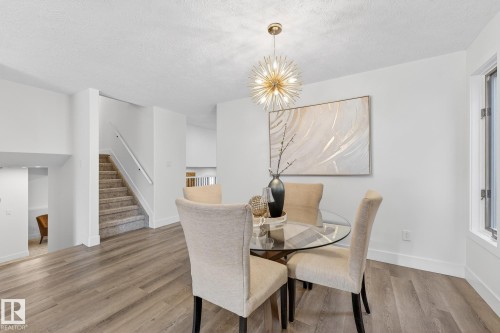 7924 157 Avenue, Edmonton, AB - Indoor Photo Showing Dining Room