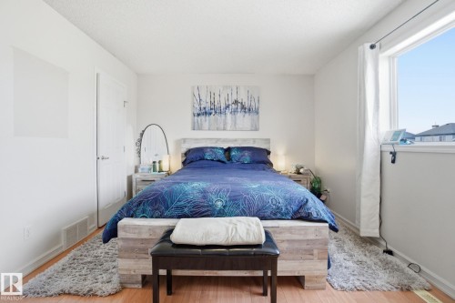14048 151 Avenue, Edmonton, AB - Indoor Photo Showing Bedroom