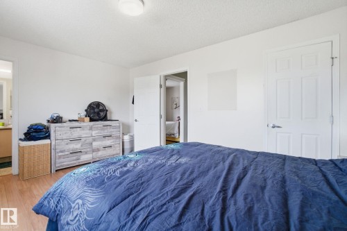 14048 151 Avenue, Edmonton, AB - Indoor Photo Showing Bedroom