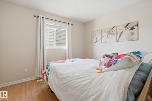14048 151 Avenue, Edmonton, AB - Indoor Photo Showing Bedroom