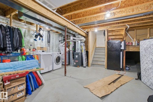 14048 151 Avenue, Edmonton, AB - Indoor