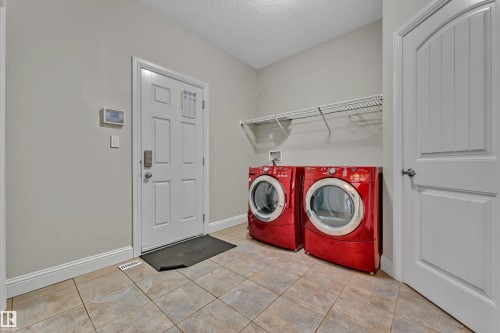 6159 12 Avenue, Edmonton, AB - Indoor Photo Showing Laundry Room