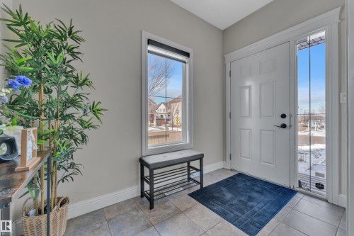 6159 12 Avenue, Edmonton, AB - Indoor Photo Showing Other Room