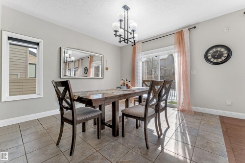 6159 12 Avenue, Edmonton, AB - Indoor Photo Showing Dining Room