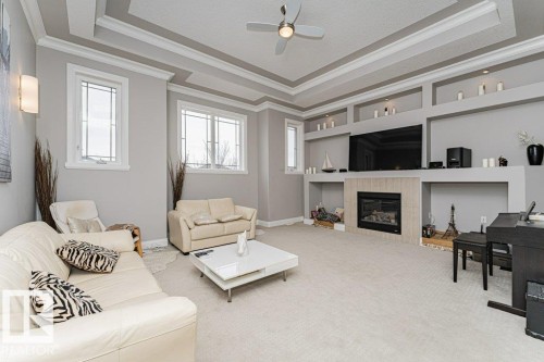 610 Albany Way, Edmonton, AB - Indoor With Fireplace