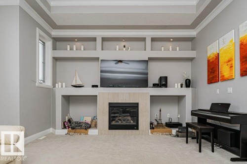 610 Albany Way, Edmonton, AB - Indoor With Fireplace