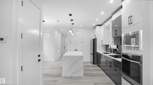 11706 126 Street, Edmonton, AB - Indoor Photo Showing Kitchen With Upgraded Kitchen