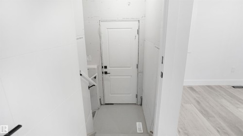 11706 126 Street, Edmonton, AB - Indoor Photo Showing Other Room