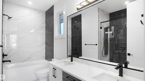 11706 126 Street, Edmonton, AB - Indoor Photo Showing Bathroom