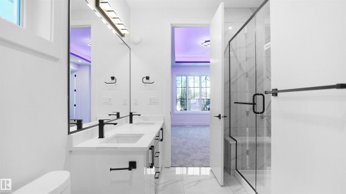 11706 126 Street, Edmonton, AB - Indoor Photo Showing Bathroom