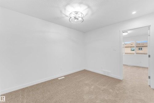 1216 13 Avenue, Edmonton, AB - Indoor Photo Showing Other Room