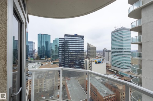 2004 10152 104 Street, Edmonton, AB - Outdoor