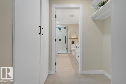 15022 86 Avenue, Edmonton, AB - Indoor Photo Showing Other Room