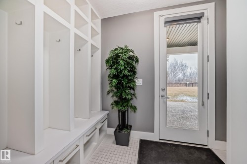 4129 Cameron Heights Point, Edmonton, AB - Indoor Photo Showing Other Room