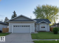 5146 54 Avenue  Redwater, AB T0A 2W0