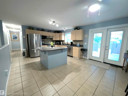 5146 54 Avenue, Redwater, AB - Indoor Photo Showing Kitchen